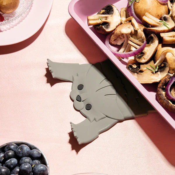 Scaredy Cat Trivet